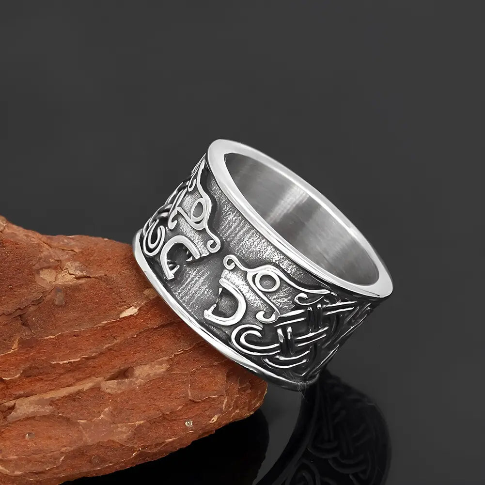 Edelstahl Wikinger Ring mit Wolf