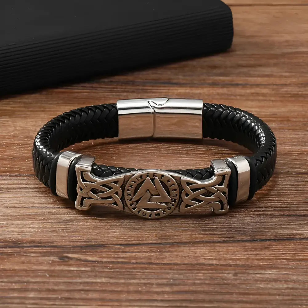 LeatherBracelet Vikings Valknut Symbol