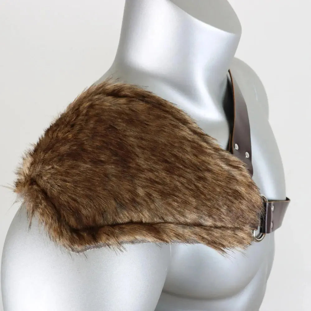 Viking-Schulterklappen mit Kunstpelz