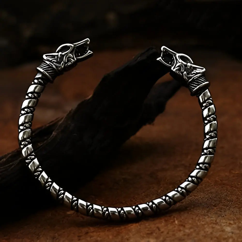 Wikinger Armreif mit Fenrir