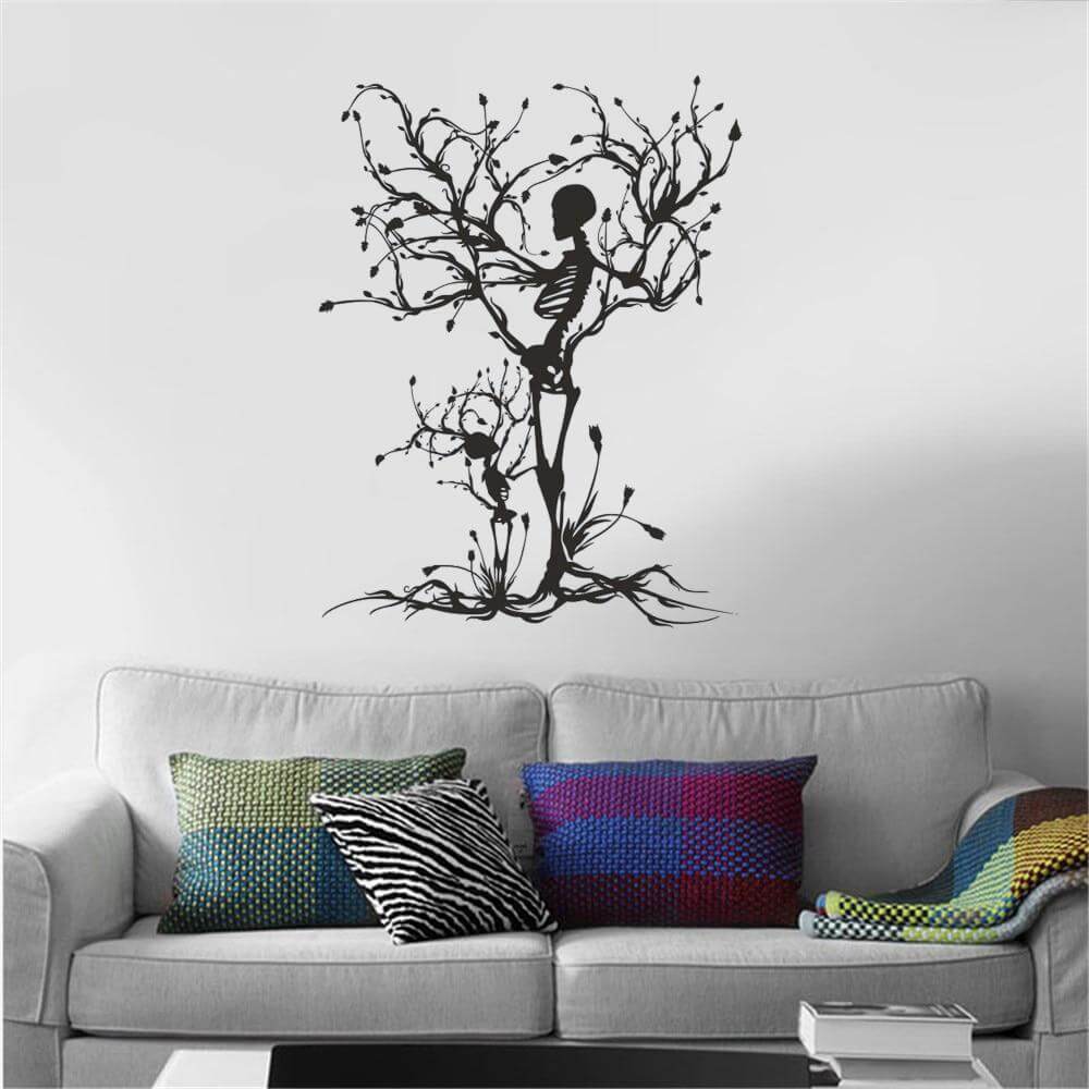 Aufkleber Wikinger mit Halloween Deko Baum