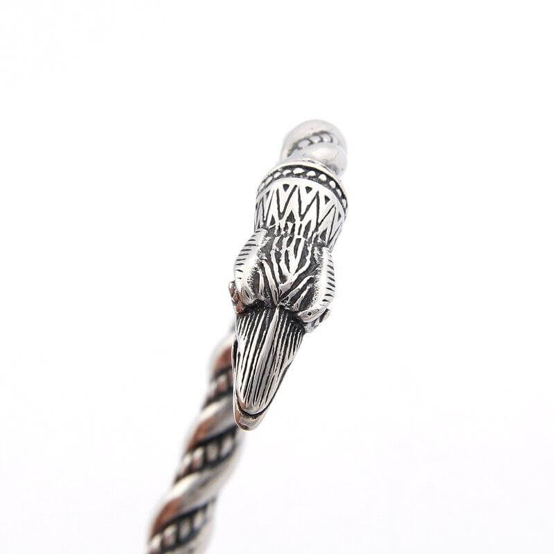 Keltischer Armband mit Krähen