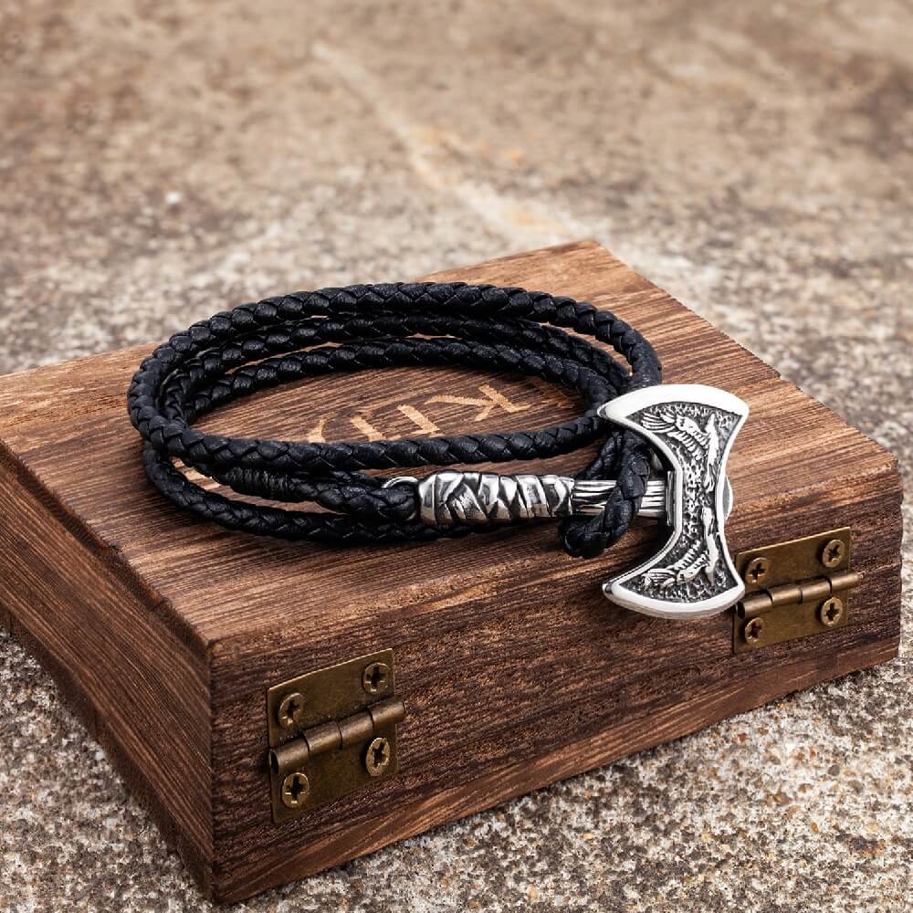 Viking Armreif mit Nordische Axt