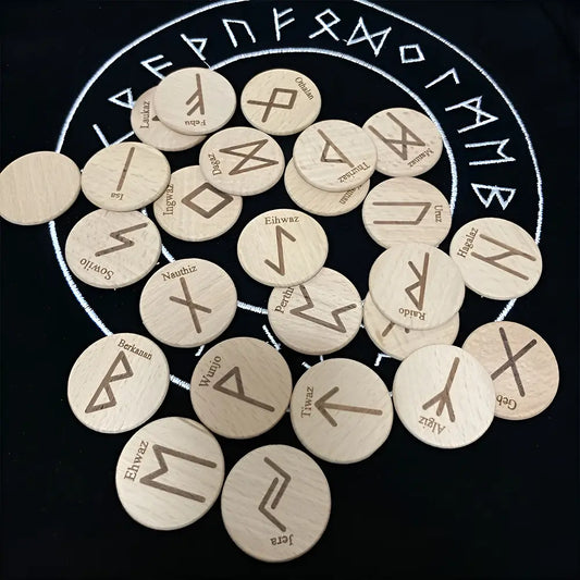 Runen Nordische Mythologie aus Holz