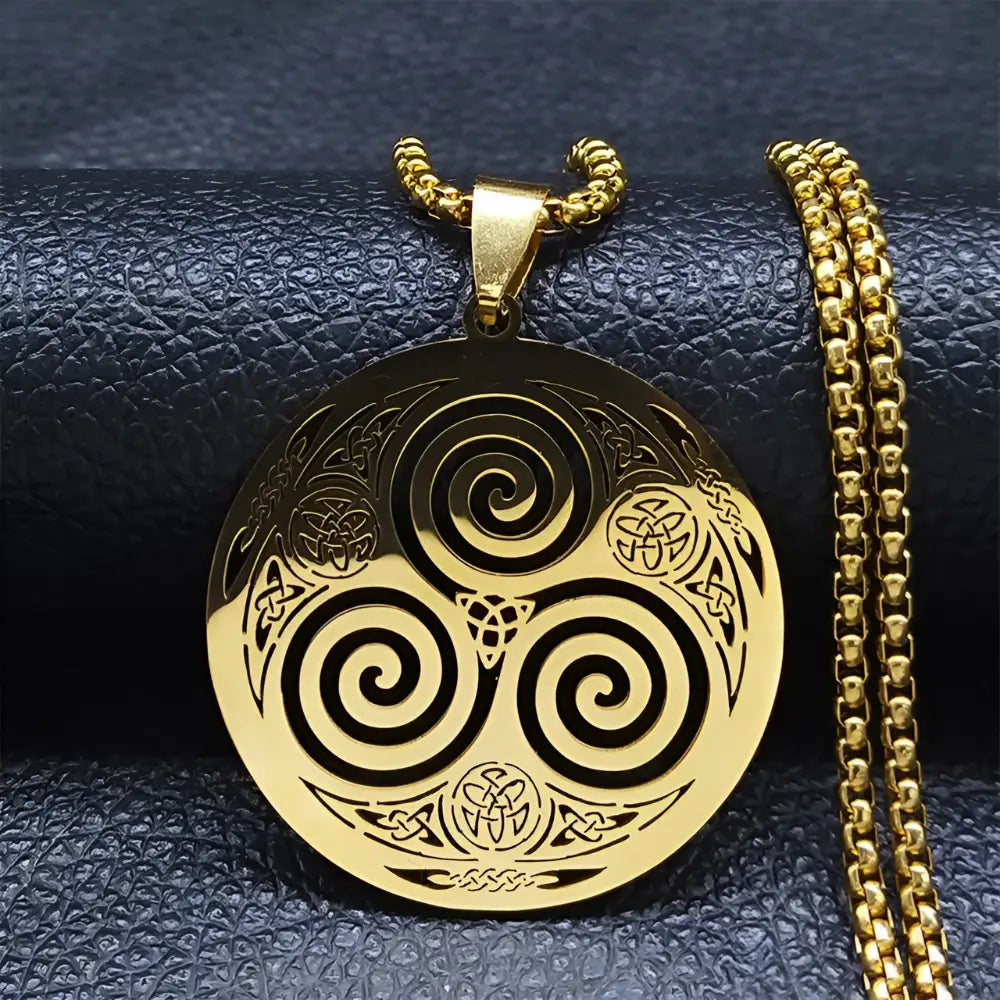 Triskele Halskette Gold
