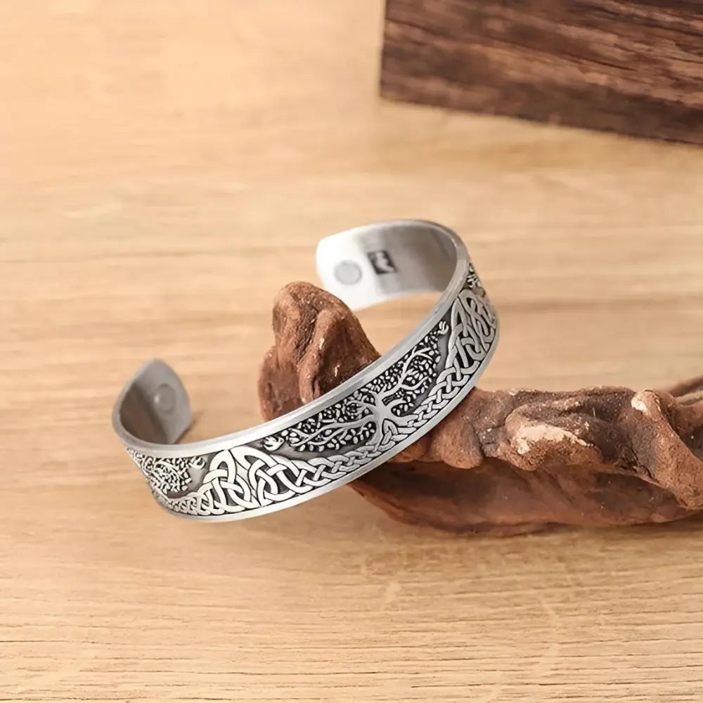 Wikinger Armband mir Yggdrasil-Baum