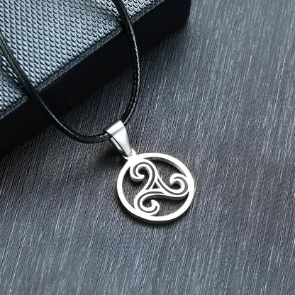 Wikinger Halskette Celtic Triskel Design