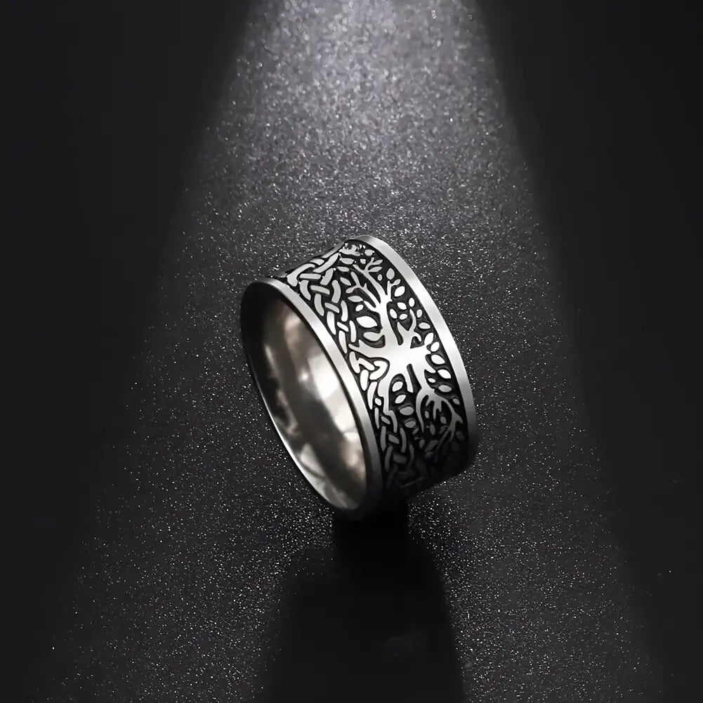 Wikinger Ring Yggdrasil Baum