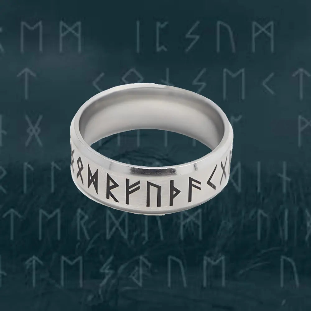 Wikinger Ring mit Runenalphabet