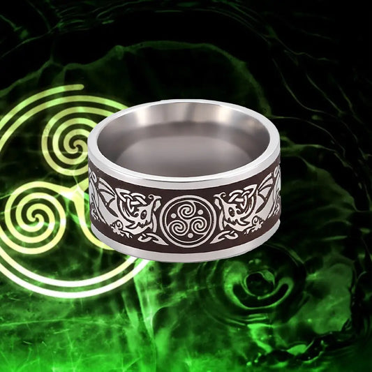 Wikinger Ring mit Triskele Symbol