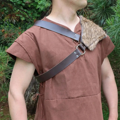 Wikinger-Schulterklappen mit Kunstpelz Cosplay