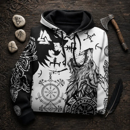 wikinger hoodie flatlay runen holz wikingerschmuck deko