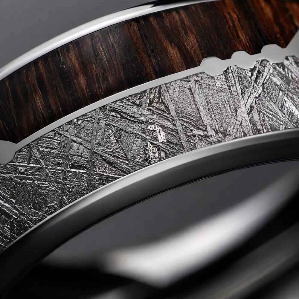 wikinger ring makroaufnahme textur silber detail
