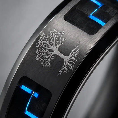 wikinger ring yggdrasil baum gravur makro detail schwarz