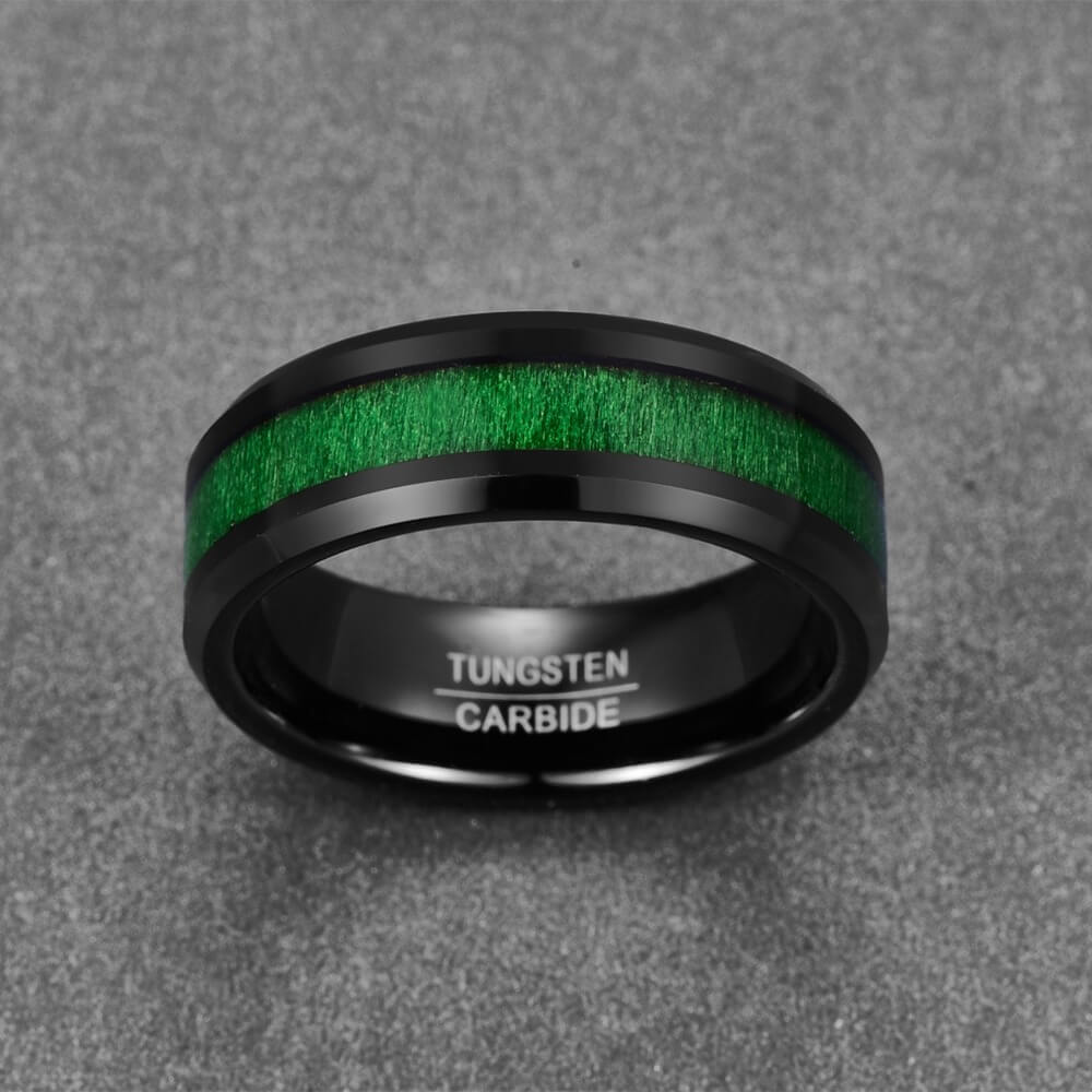 Grüner skandinavischer Ring