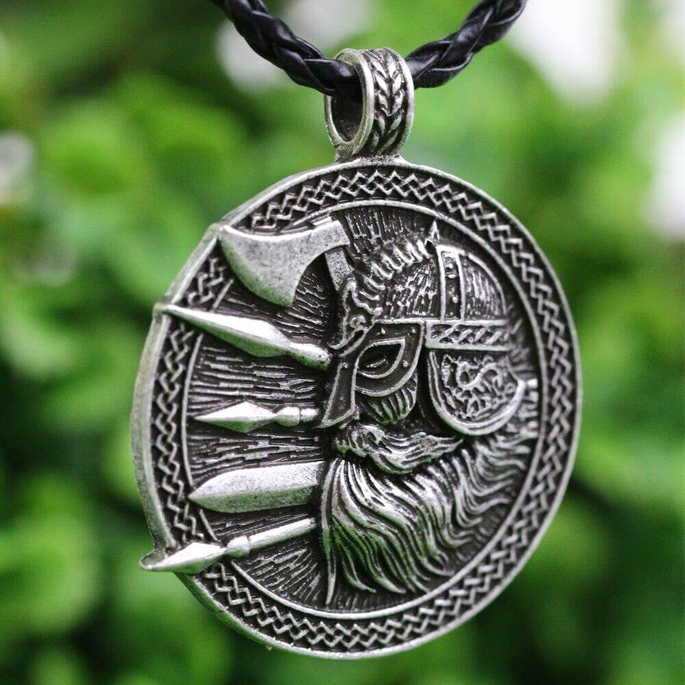 Keltische Halskette mit Nordischer Krieger