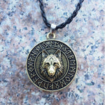 Keltische Halskette mit Odin Wolf