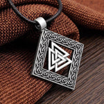 Keltische Halskette mit Valknut Heart