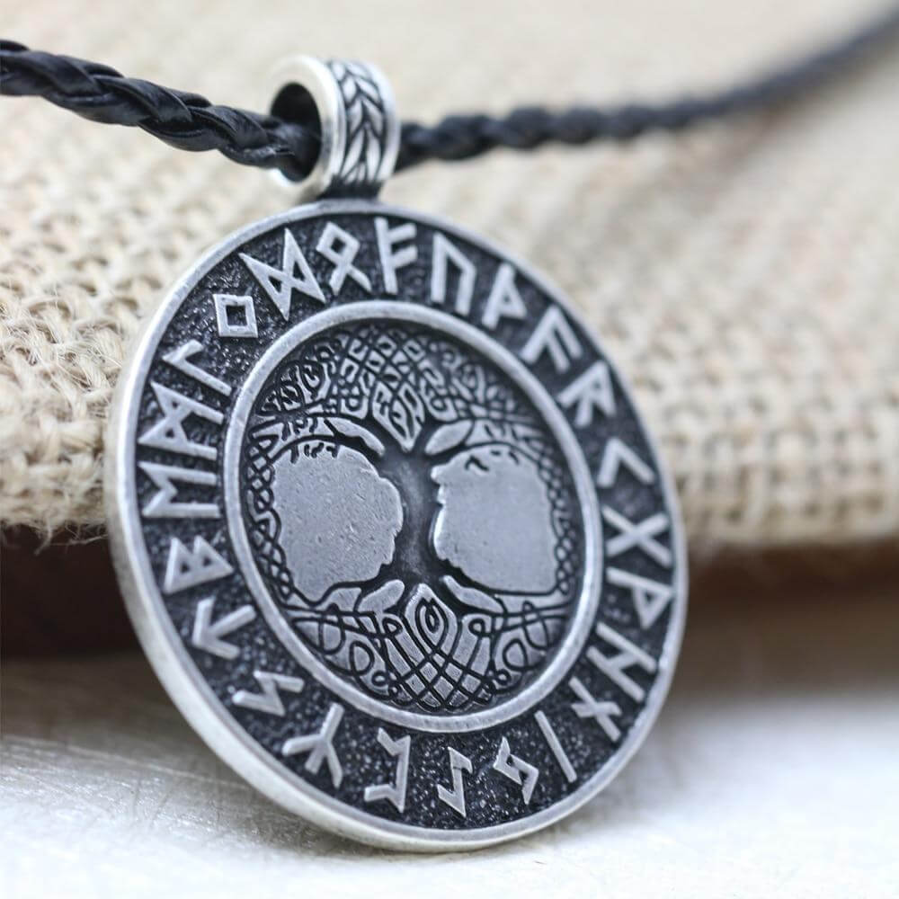 Wikinger Halskette mit Odins Baum