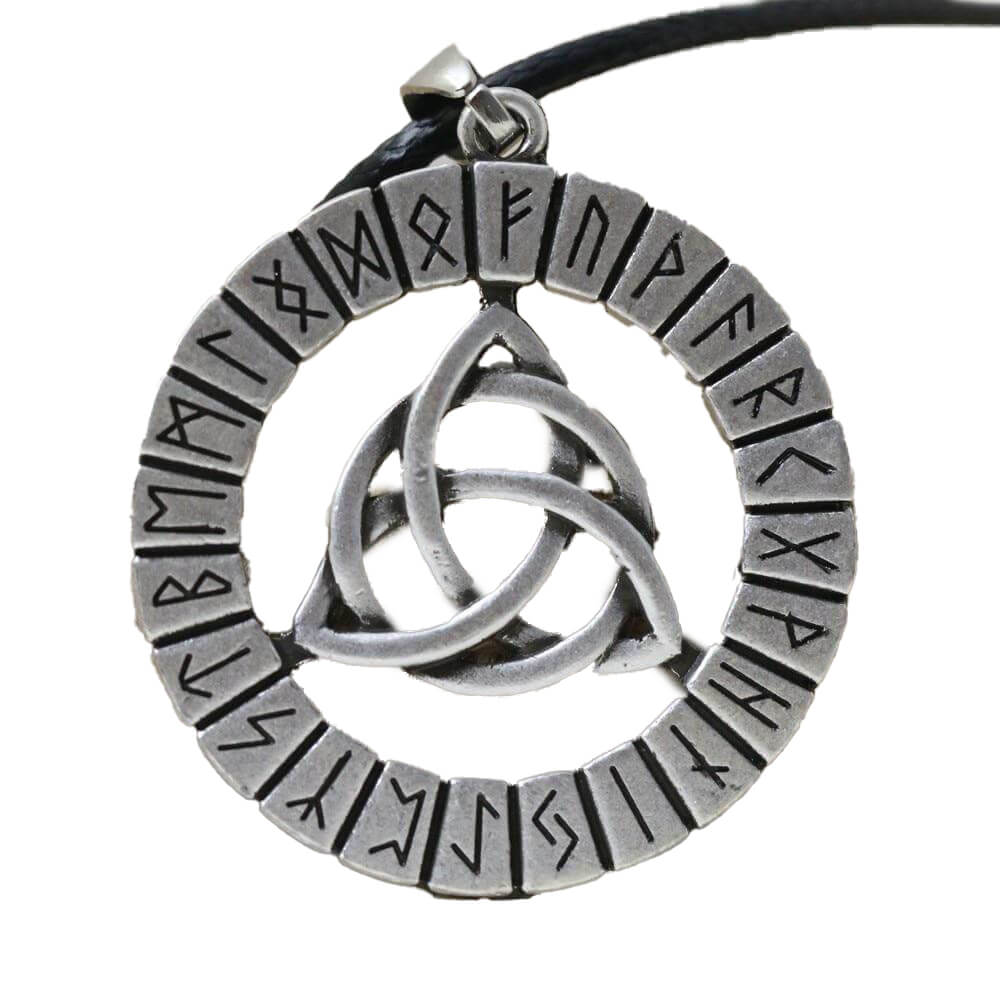 Wikinger Schmuck Frauen mit Triquetra und Runen