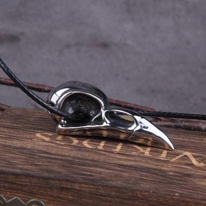 Wikinger Schmuck Halskette mit Krähenschädel