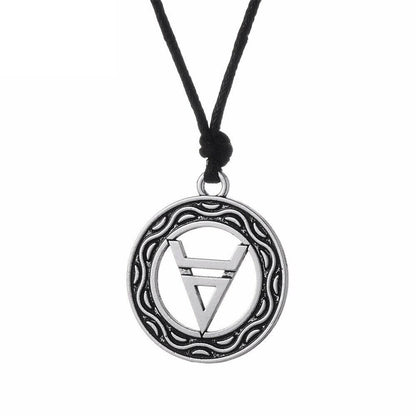 Wikinger Schmuck mit Gungnir Symbole