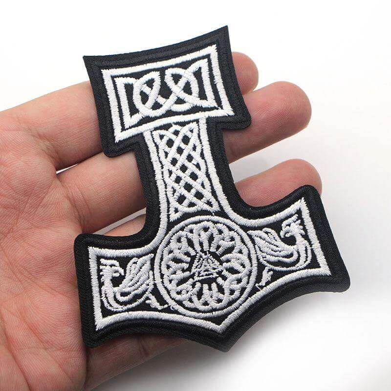 Wikinger Wappen mit Thors Hammer